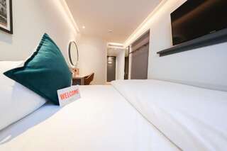 Отель Marlin Hotel Stephens Green Дублин Cosy King Room-5