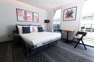 Отель Marlin Hotel Stephens Green Дублин Улучшенный люкс-1